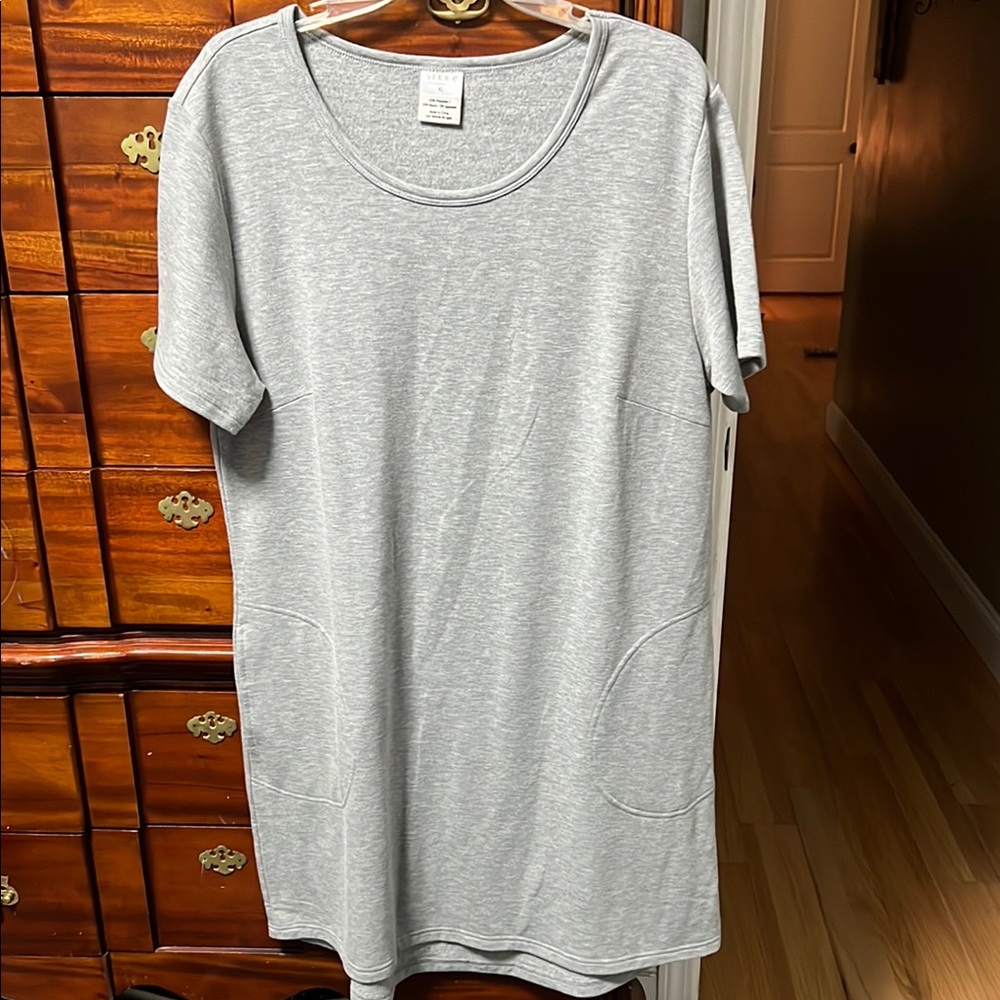 Serra Gray Sleep Shirt